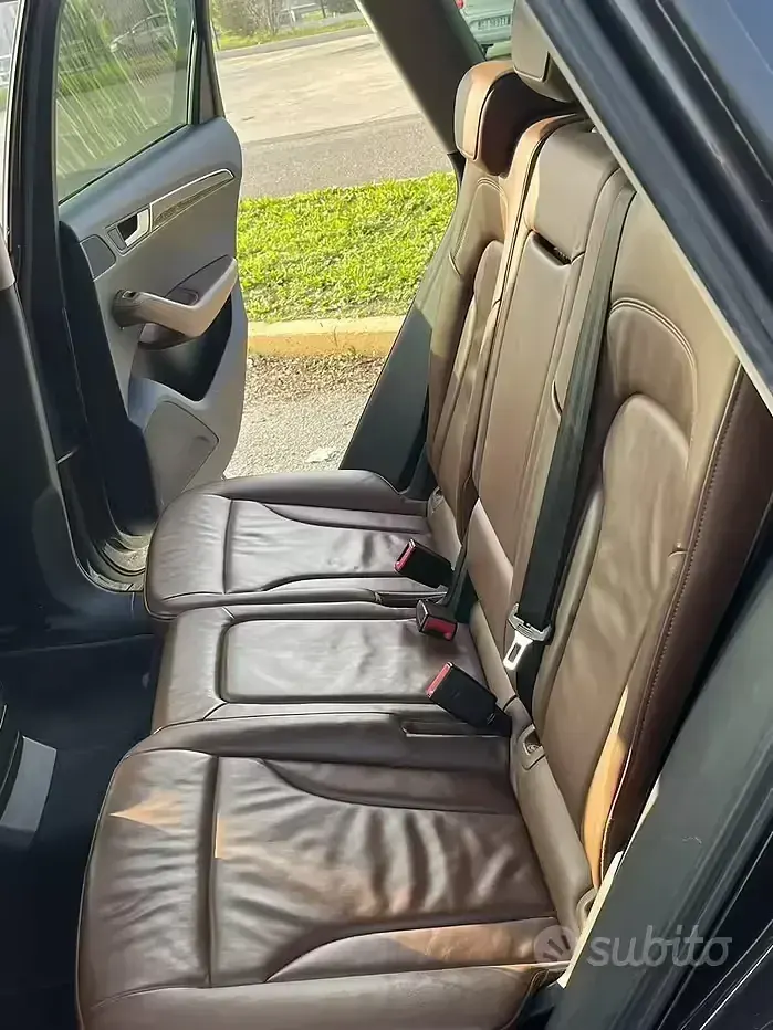 Usata Audi Q5 211 CV (155 kW) 2009 Marrone SUV