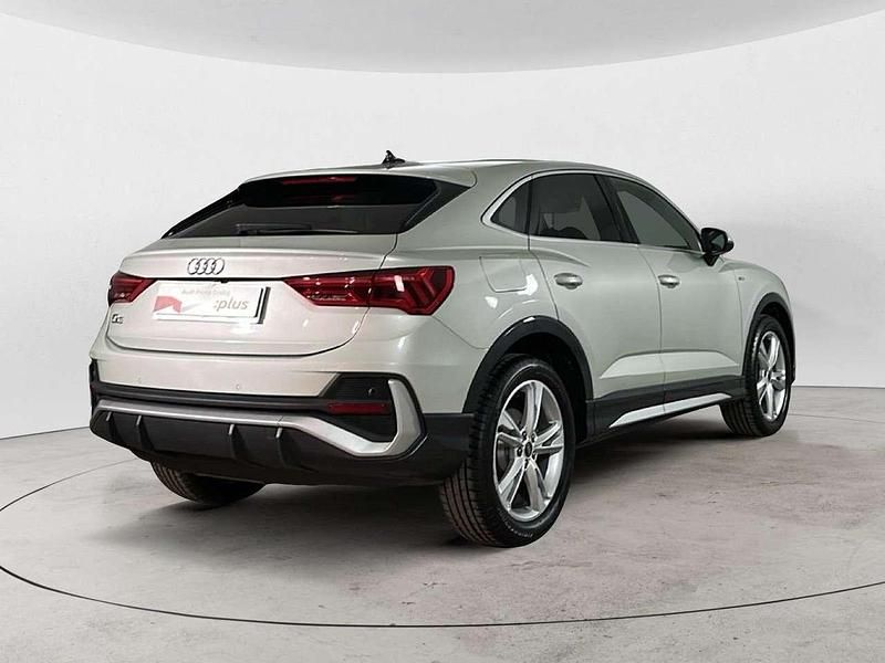Usata Audi Q3 Sportback S-Line 150 CV (110 kW) 2025 Argento SUV