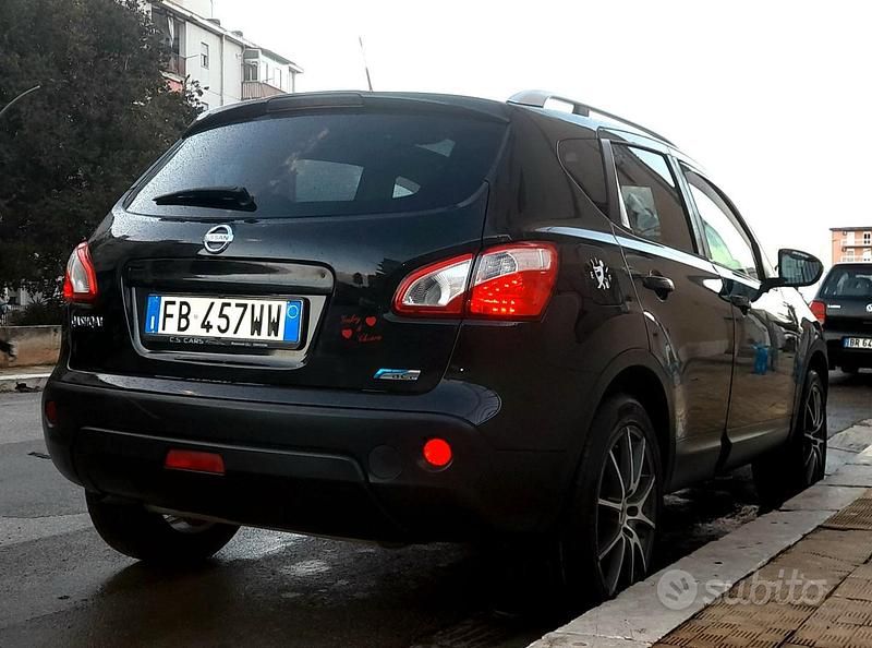 Usata Nissan Qashqai 110 CV (80 kW) 2012 Nero SUV