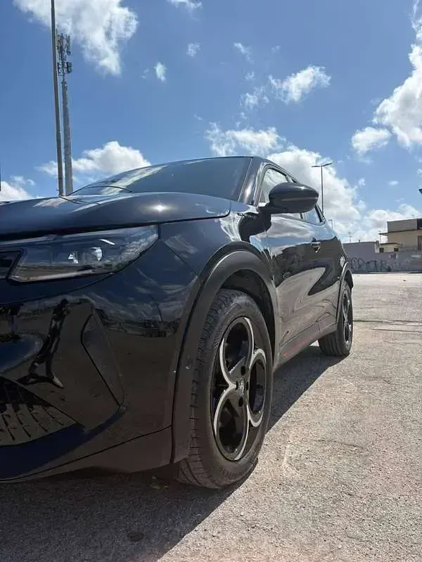 Usata Alfa Romeo GT Junior Edizione Speciale 136 CV (100 kW) 2025 Nero SUV