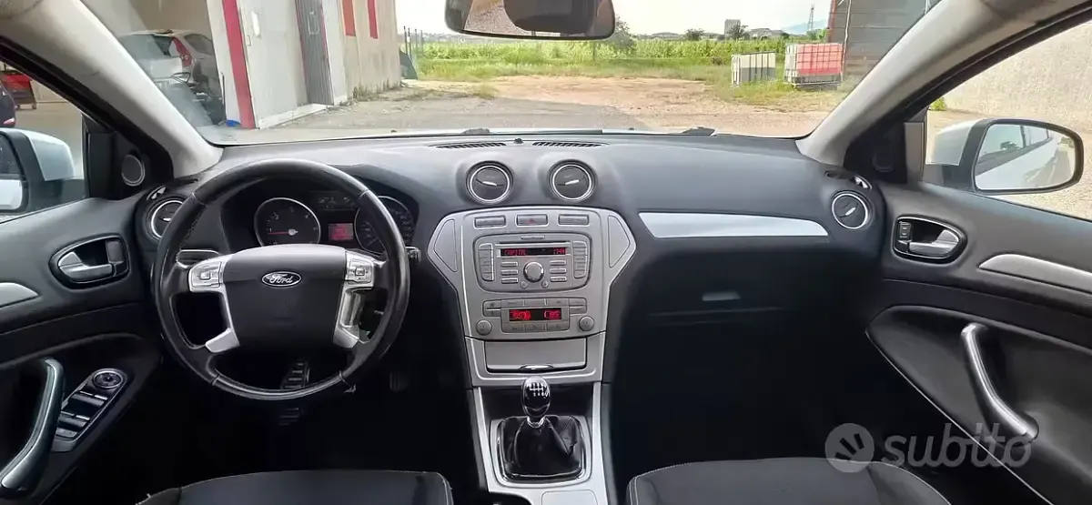 Usata Ford Mondeo 140 CV (102 kW) 2010 Station wagon