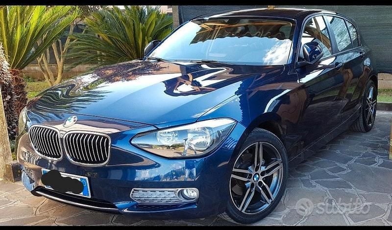 Usata BMW 118 2012 Blu Utilitaria