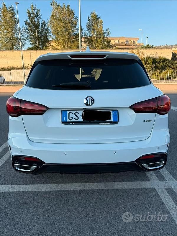 Usata MG HS Luxury 163 CV (119 kW) 2024 Bianco SUV
