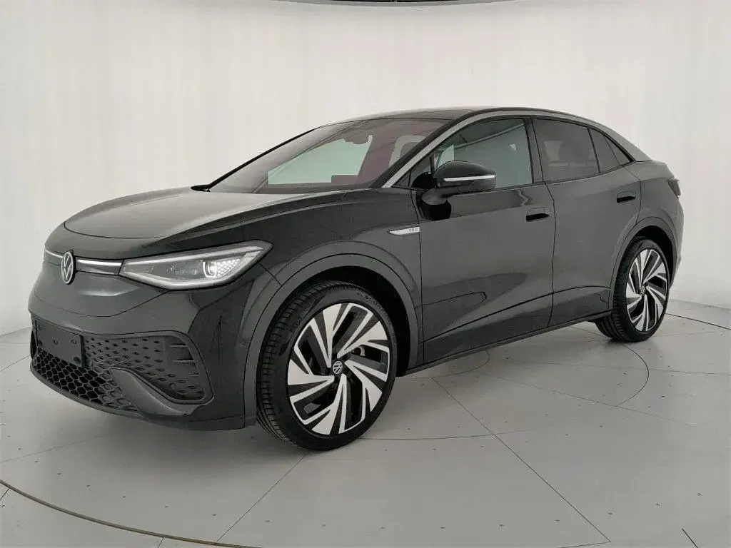 Usata VW ID.5 Pro Performance 88 kW (121 CV) 2021 Nero metallizzato SUV