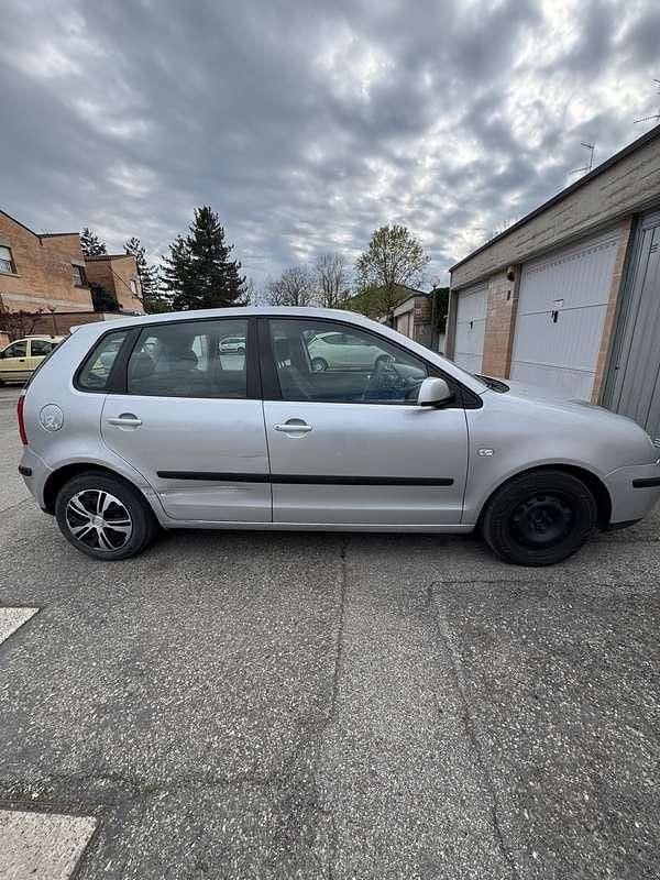 Usata VW Polo Comfortline 64 CV (47 kW) 2004 Utilitaria