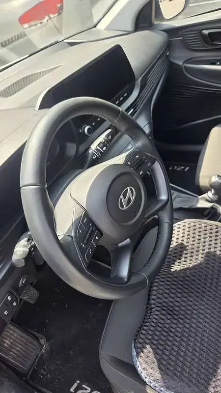 Usata Hyundai i20 77 CV (56 kW) 2026 Utilitaria