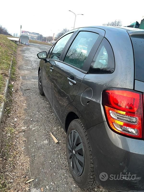 Usata Citroën C3 60 CV (44 kW) 2011 Grigio Berlina