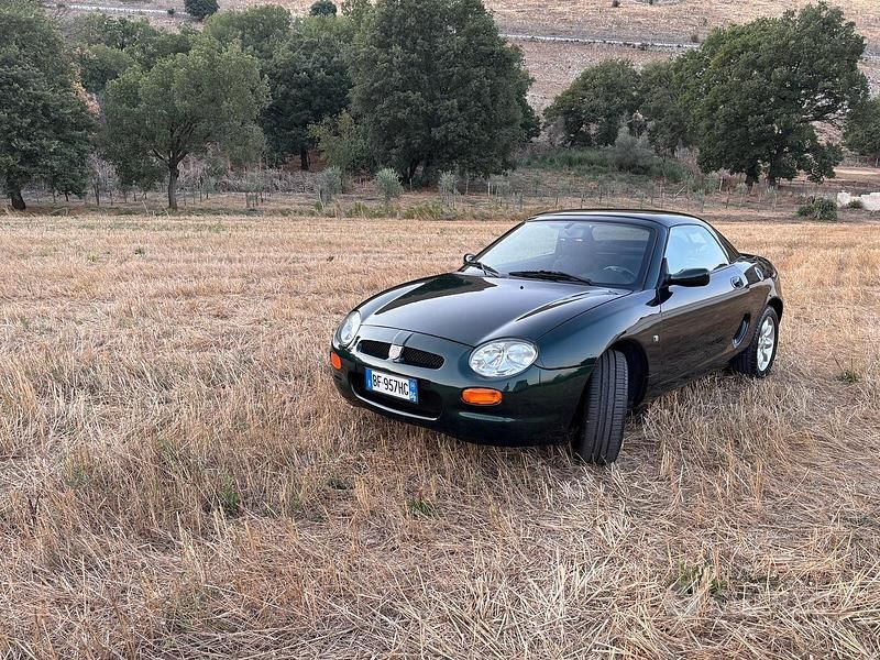 Usata MG F 120 CV (88 kW) 1999 Verde Cabrio