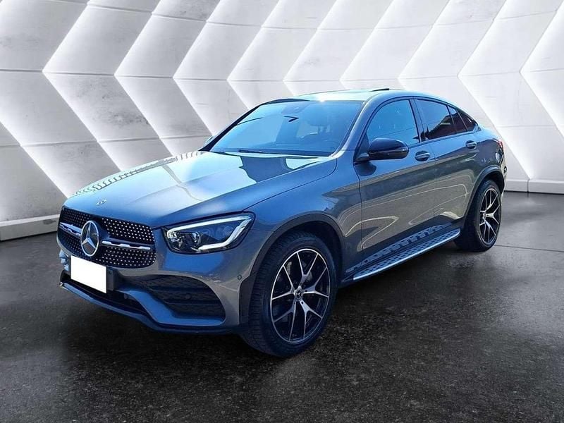 Usata Mercedes GLC300 Premium 245 CV (180 kW) 2022 Grigio Coupé