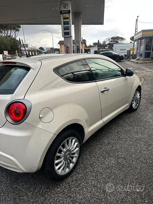 Usata Alfa Romeo MiTo Impression 84 CV (61 kW) 2015 Bianco Utilitaria