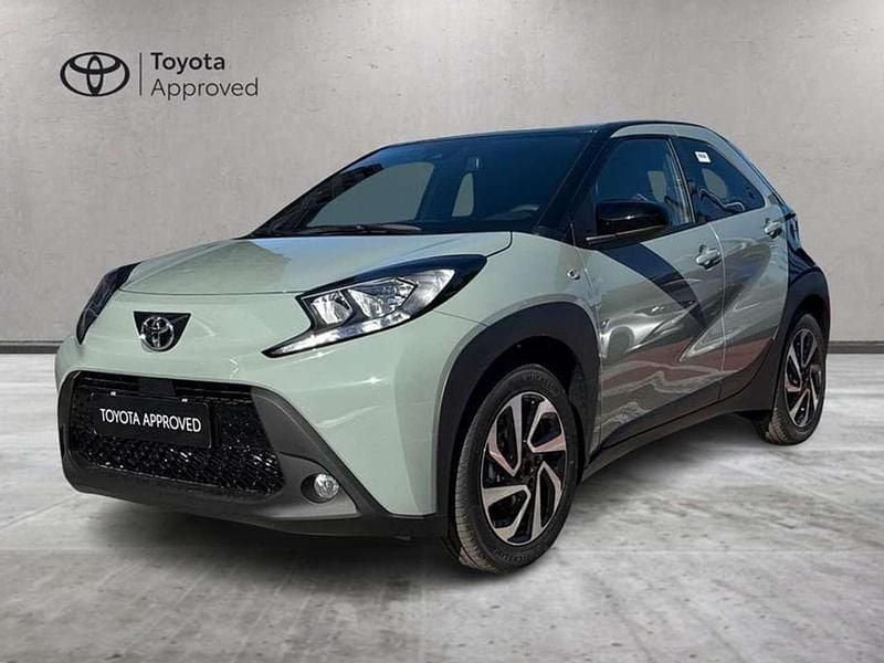 Verde Nuova 2025 Toyota Aygo X Trend SUV | 16.800 € (Buon prezzo) - Immagine 1/4