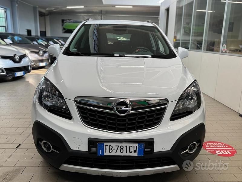 Usata Opel Mokka Cosmo 140 CV (102 kW) 2015 Bianco SUV