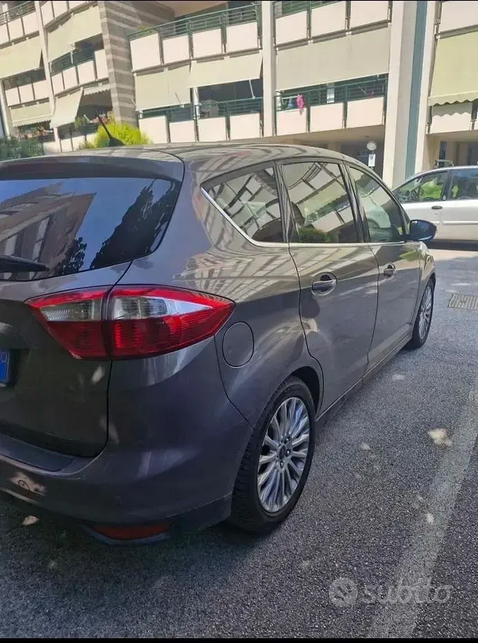 Usata Ford C-MAX Titanium 115 CV (84 kW) 2013 Monovolume