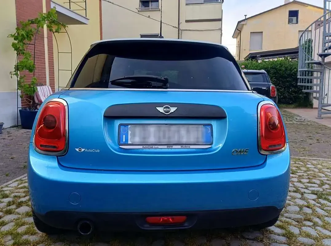 Begagnad Mini ONE 75 HK (55 kW) 2016 Halvkombi