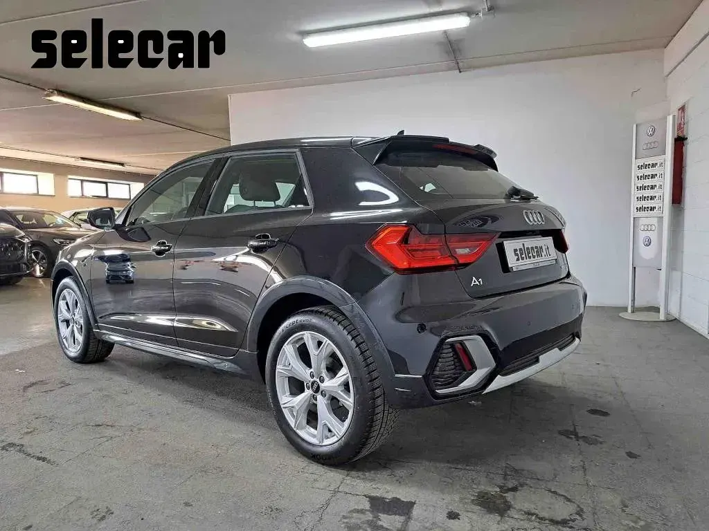 Usata Audi A1 Ambiente 110 CV (80 kW) 2023 Nero orca metallizzato SUV