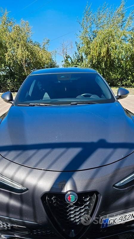 Grigio Usata 2022 Alfa Romeo Stelvio SUV | 26.000 € (Buon prezzo) - Immagine 1/4