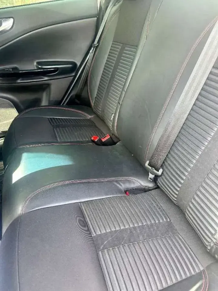 Usata Alfa Romeo Giulietta 105 CV (77 kW) 2011 Grigio Utilitaria
