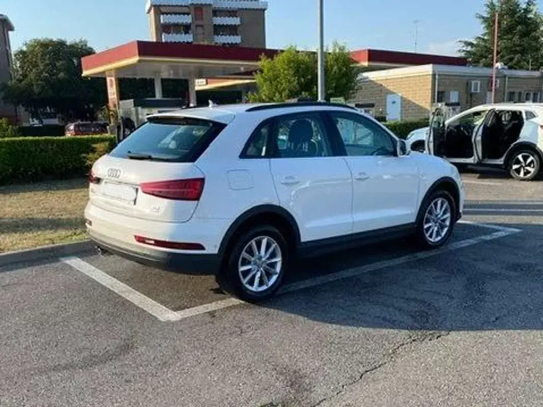 Usata Audi Q3 Ambiente 150 CV (110 kW) 2018 Bianco SUV