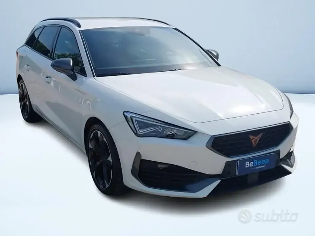 Usata Cupra Leon 150 CV (110 kW) 2024 Bianco Station wagon