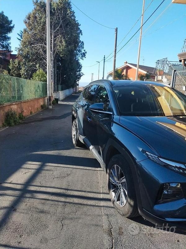 Usata Hyundai Tucson 230 CV (169 kW) 2022 Blu/azzurro SUV