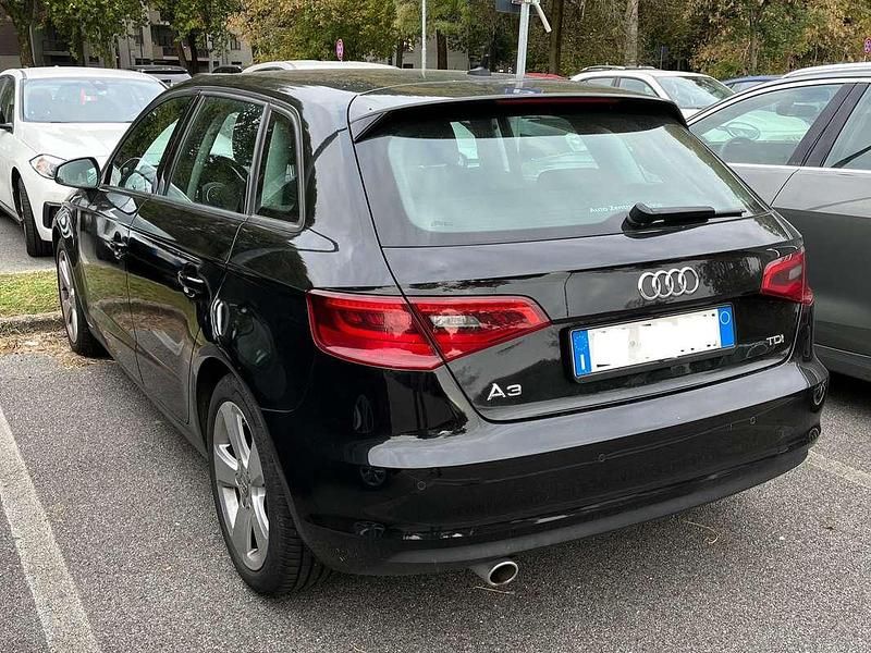 Usata Audi A3 Business 110 CV (80 kW) 2015 Nero Berlina