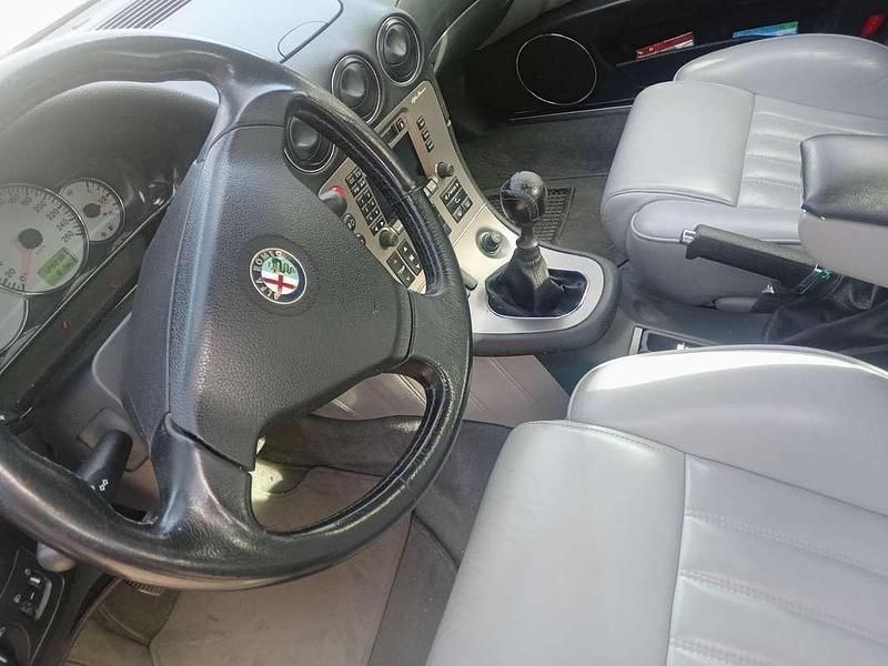 Usata Alfa Romeo 166 136 CV (100 kW) 2000 Berlina