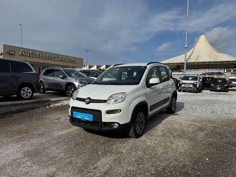 Usata Fiat Panda 4x4 S 95 CV (69 kW) 2017 Bianco Utilitaria