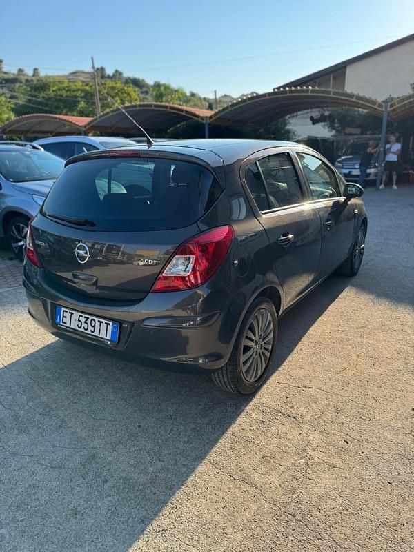 Usata Opel Corsa Sport 95 CV (69 kW) 2014 Grigio Utilitaria