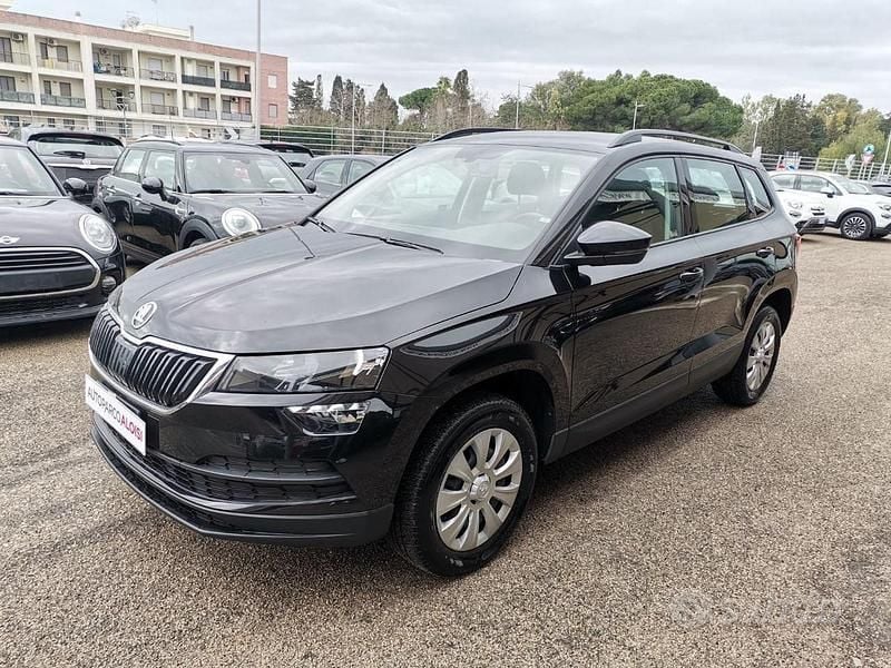Usata Skoda Karoq Executive 110 CV (80 kW) 2021 Nero SUV
