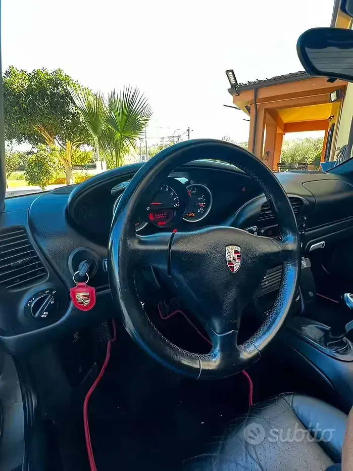 Usata Porsche Boxster 228 CV (167 kW) 2003 Grigio Cabrio
