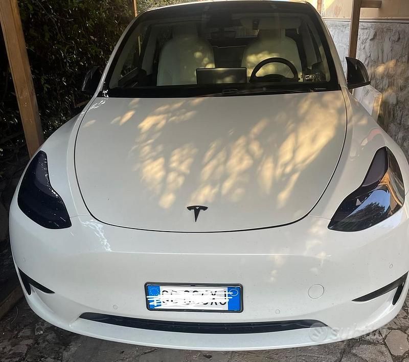 Usata Tesla Model Y 378 kW (514 CV) 2021 Bianco SUV