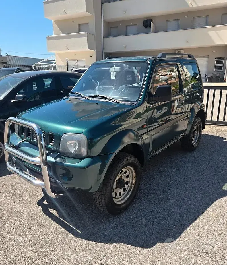 Usata Suzuki Jimny 82 CV (60 kW) 2003 Verde SUV