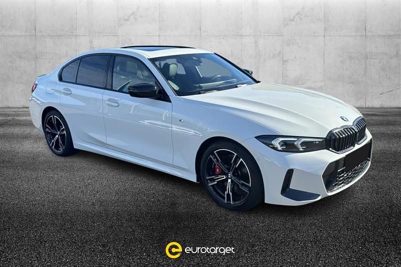 Usata BMW 330 Comfort Edition 245 CV (180 kW) 2024 Bianco pastello Berlina