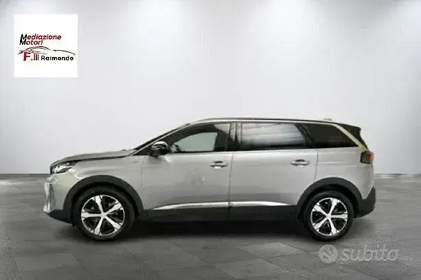 Usata Peugeot 5008 GTi 131 CV (96 kW) 2022 Grigio SUV