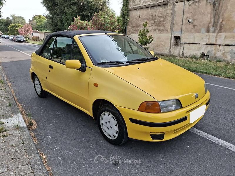 Usata Fiat Punto Cabriolet S 60 CV (44 kW) 1999 Giallo Cabrio