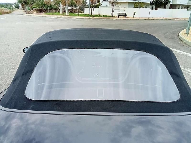 Second-hand Porsche Boxster 220 CP (161 kW) 2002 Cabrio