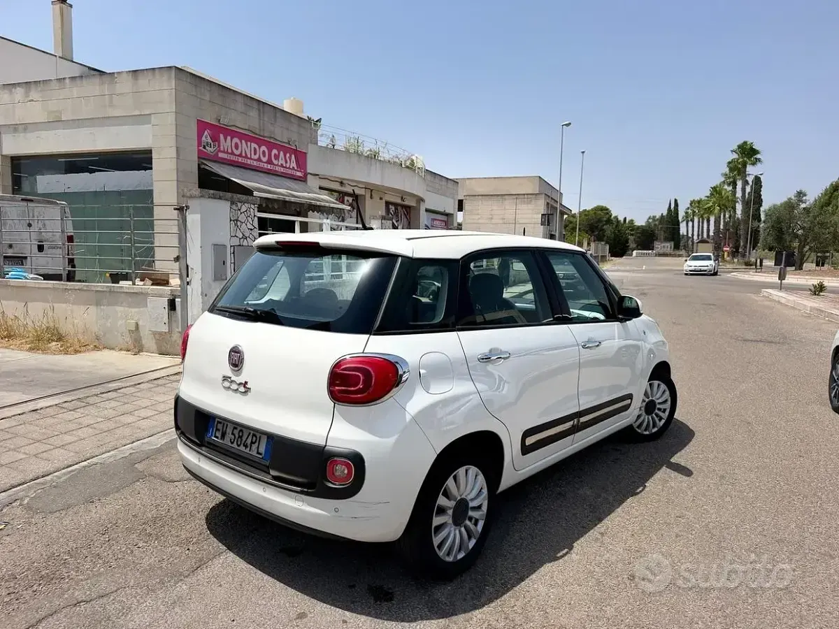 Usata Fiat 500L Lounge 85 CV (62 kW) 2014 Bianco Monovolume