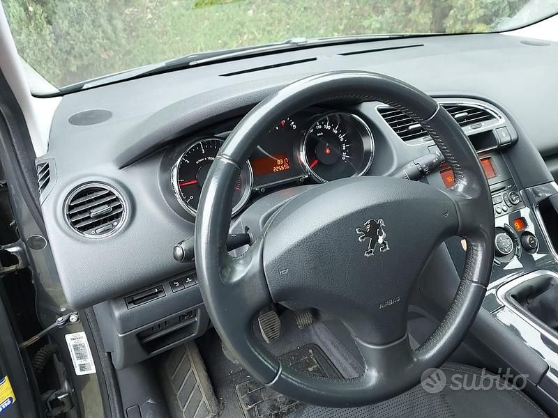 Usata Peugeot 3008 Active 111 CV (81 kW) 2011 Berlina