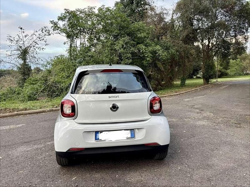 Usata Smart ForFour Passion 75 CV (55 kW) 2017 Utilitaria