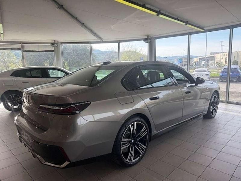 Usata BMW 740 M Sport 299 CV (219 kW) 2023 Other Berlina