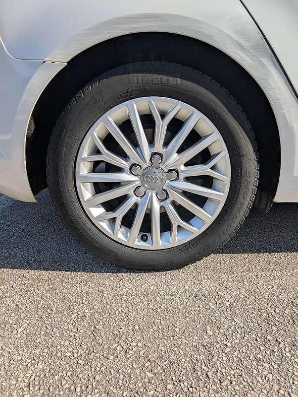 Usata Audi A3 Ambiente 150 CV (110 kW) 2000 Utilitaria