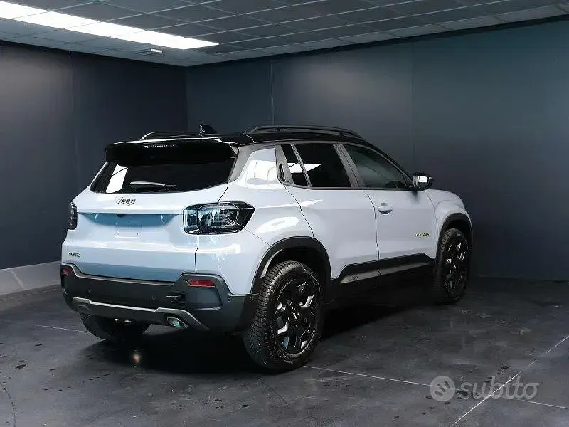 Nuova Jeep Avenger North 144 CV (105 kW) 2026 Grigio SUV