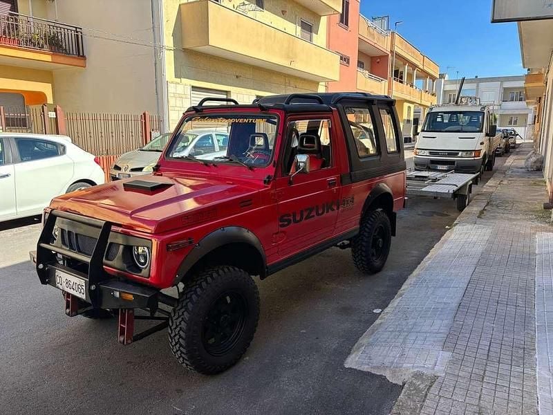 Usata Suzuki Samurai 63 CV (46 kW) 1986 Rosso SUV