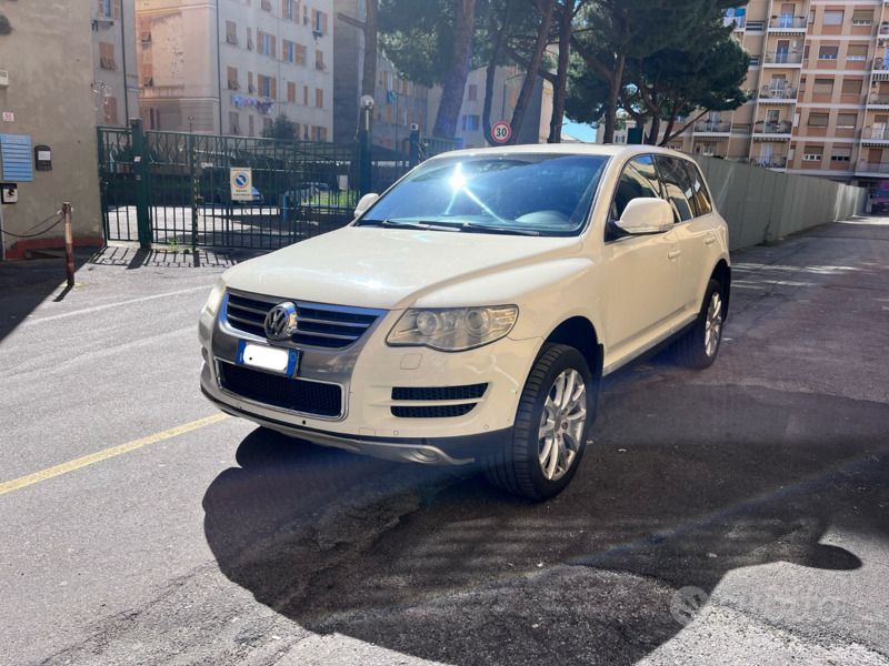 Usata 2009 VW Touareg Executive SUV | 5000 € (Super prezzo) - Immagine 1/4