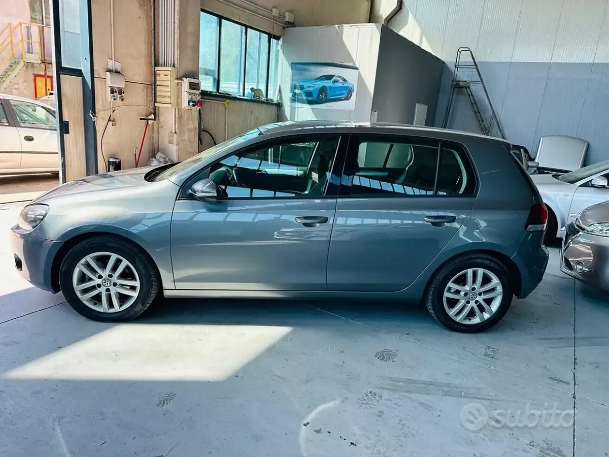 Usata VW Golf VI Highline 140 CV (102 kW) 2009 Grigio Utilitaria