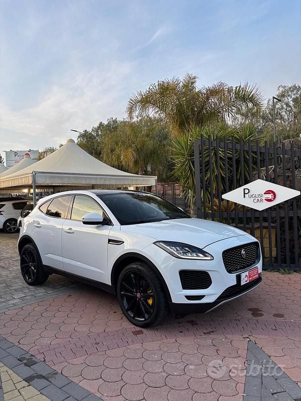 Usata Jaguar E-Pace R-Dynamic 150 CV (110 kW) 2018 Bianco SUV