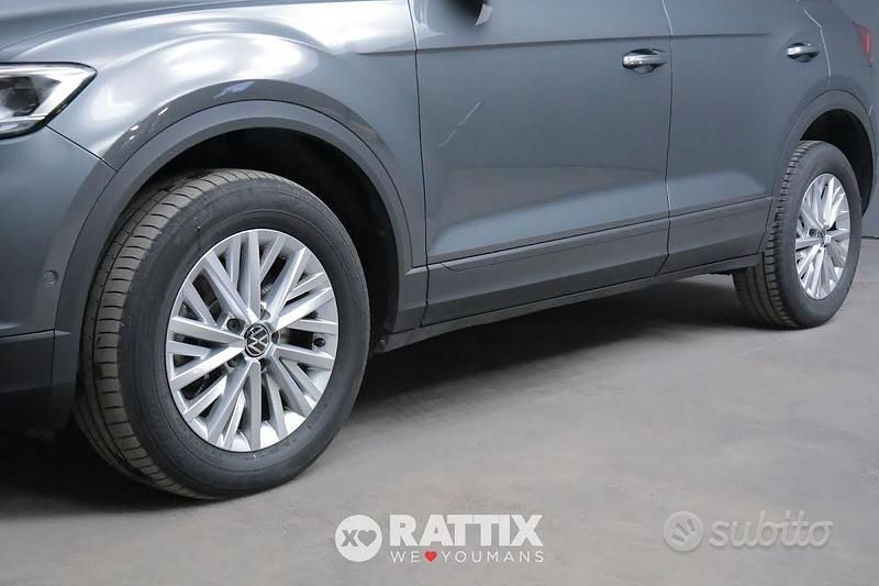 Usata VW T-Roc Life 150 CV (110 kW) 2025 Grigio SUV