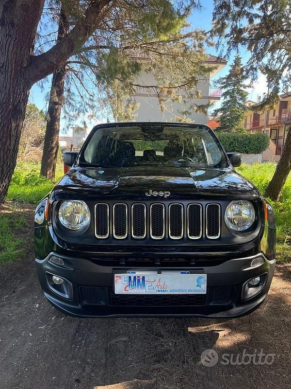 Usata Jeep Renegade Sport 140 CV (102 kW) 2017 Nero SUV