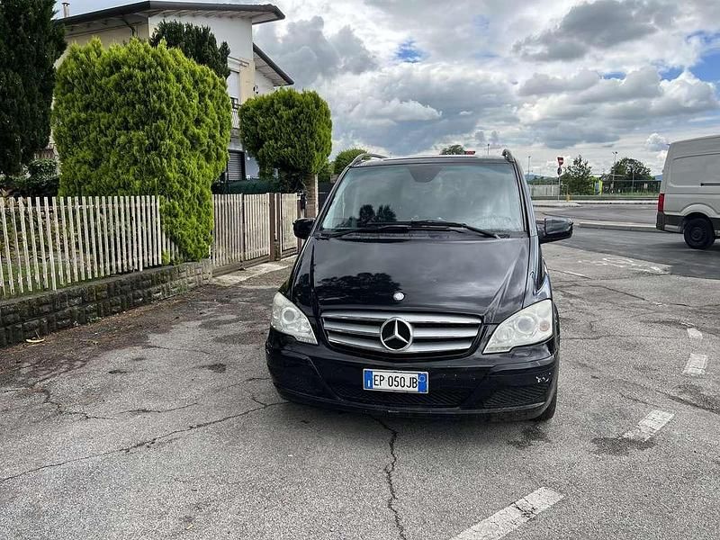 Usata Mercedes Viano 163 CV (119 kW) 2011 Monovolume