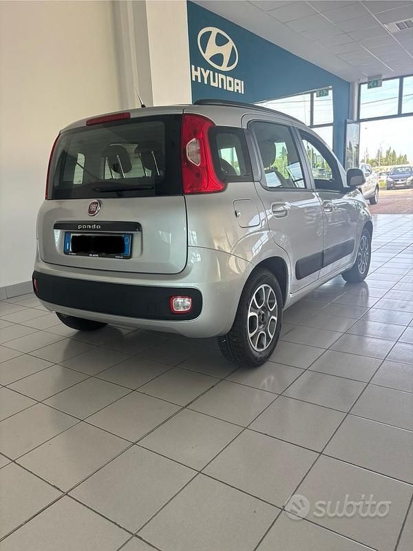 Usata Fiat Panda Lounge 69 CV (50 kW) 2016 Argento Utilitaria